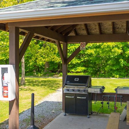 Horseshoe Valley Suites - The Maple Shanty Bay Bagian luar foto